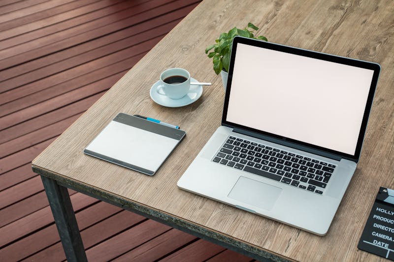 Slim or Beefy: How Much Does a Laptop Weigh 1 Lightweight Laptop